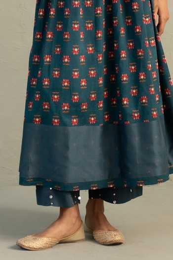 Charkhee_Teal Cotton, Chanderi V-neck Phool Print Anarkali Set _Online_at_Aza_Fashions