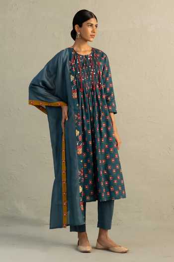 Buy_Charkhee_Teal Cotton, Chanderi Round Neck, Yes Phool Print Pintuck Kurta Set _Online_at_Aza_Fashions