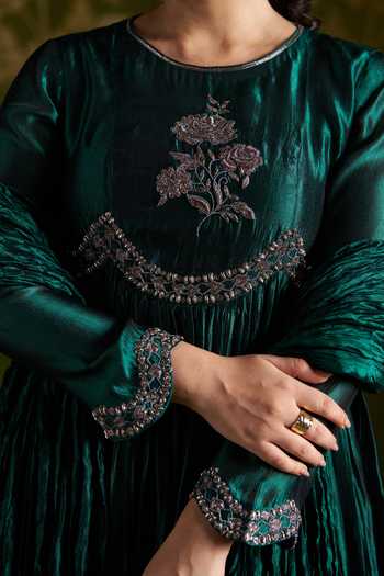 Almaari By Pooja Patel_Emerald Green Silk Round Neck Rohika Embroidered Anarkali Set _at_Aza_Fashions