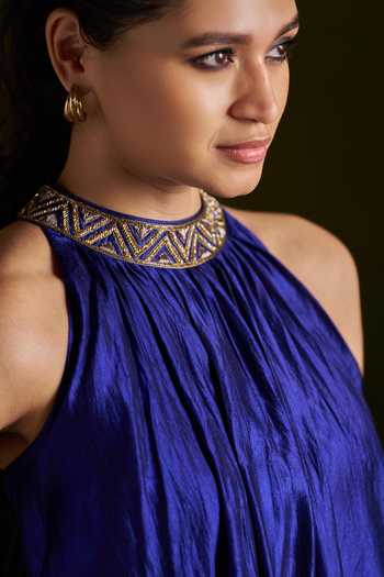 Almaari By Pooja Patel_Blue Silk Halter Neck Roshvani Asymmetric Kurta Set _Online_at_Aza_Fashions