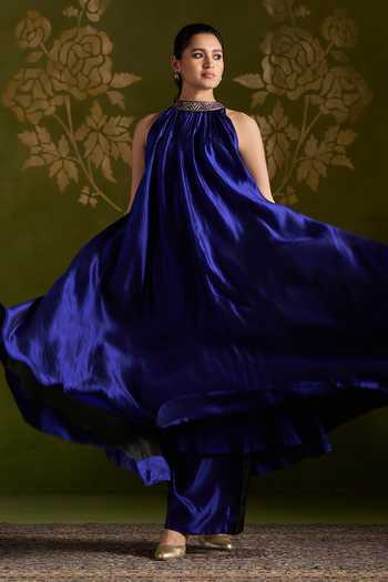 Almaari By Pooja Patel_Blue Silk Halter Neck Roshvani Asymmetric Kurta Set _at_Aza_Fashions