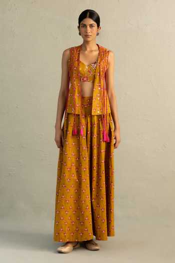 Buy_Charkhee_Yellow Cotton Open , Sweetheart Phool Print Jacket And Divider Skirt Set 