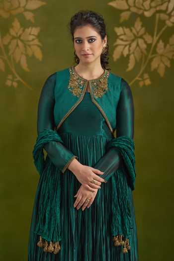 Shop_Almaari By Pooja Patel_Emerald Green Silk, Tussar Round Neck Rochita Embroidered Crushed Anarkali Set _Online_at_Aza_Fashions