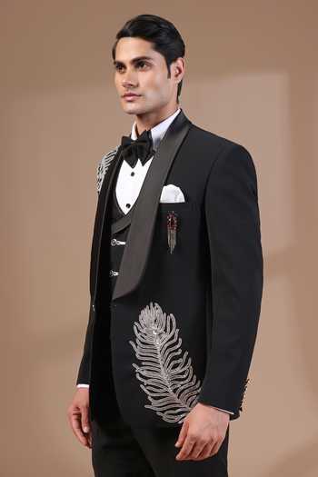 ZOOP MEN_Black Jacquard Pearls Feather Motif Tuxedo Set _at_Aza_Fashions