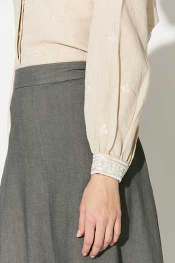 Buy_Koai_Cream Linen Mandarin Collar Embroidered Shirt 