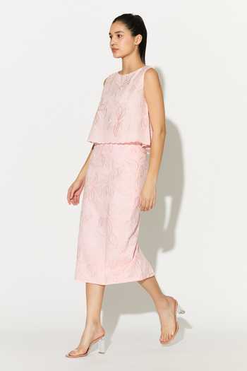 Buy_Koai_Pink Linen Round Neck Embroidered Floral Crop Top _Online_at_Aza_Fashions