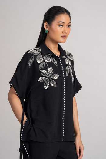 Shop_Namrata Joshipura_Black Georgette, Twill Collared Placed Floral Pattern Shirt And Pant Set _Online_at_Aza_Fashions