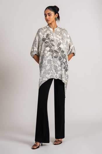 Namrata Joshipura_Ivory Satin Mandarin Collar Astra Handkerchief Print Cupro Kurta _at_Aza_Fashions