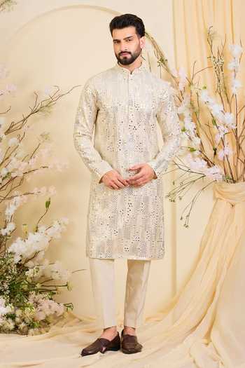 Kasbah_Gold Tissue Sequin Mirrorwork Kurta _Online_at_Aza_Fashions