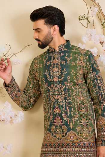 Kasbah_Green Crepe Zari Embroidered Kurta _Online_at_Aza_Fashions
