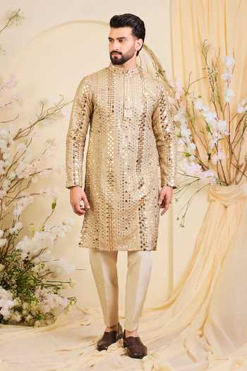 Kasbah_Gold Tissue Mirrorwork Kurta _Online_at_Aza_Fashions