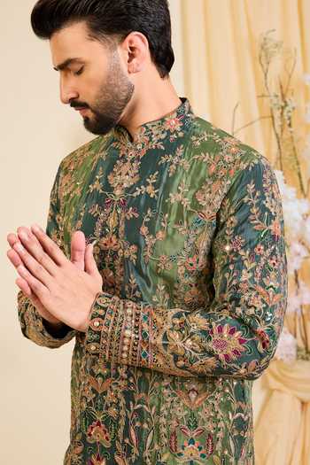 Buy_Kasbah_Green Crepe Zari Embroidered Kurta _Online_at_Aza_Fashions