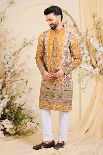 Kasbah_Yellow Crepe Floral Print Kurta _Online_at_Aza_Fashions