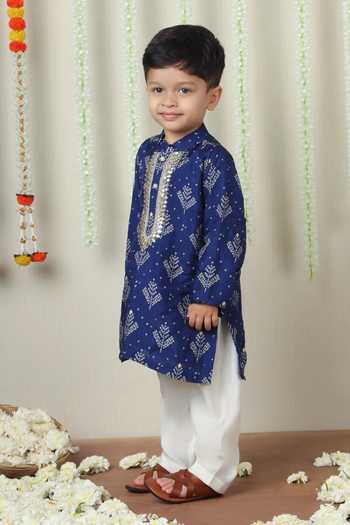 Poochkie_Blue Silk, Viscose Bandhani Print Kurta Set _Online_at_Aza_Fashions