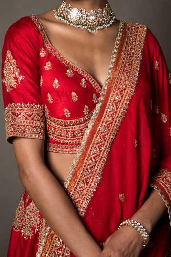 RI.Ritu Kumar_Red Silk, Dupion Sweetheart Neck Koshi Floral Embroidered Bridal Lehenga Set _at_Aza_Fashions