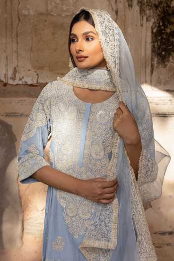 Buy_Charu Makkar_Blue Chanderi, Silk, Organza Round Neck Saboor Dori Embroidered Kurta Set 
