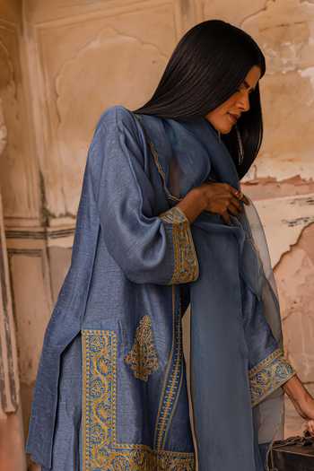 Charu Makkar_Blue Silk, Organza Emaan Placement Embroidered Kurta Set _Online_at_Aza_Fashions