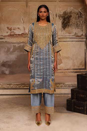 Buy_Charu Makkar_Blue Organza, Tissue, Silk Round Neck Noor Stripe Woven Kurta Set _Online_at_Aza_Fashions