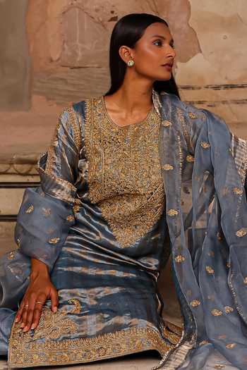 Charu Makkar_Blue Organza, Tissue, Silk Round Neck Noor Stripe Woven Kurta Set _at_Aza_Fashions