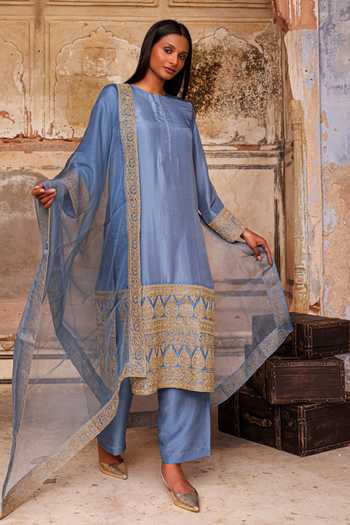 Charu Makkar_Blue Silk, Dupion, Organza Round Neck, Yes Shazia Border Embroidered Kurta Set _at_Aza_Fashions