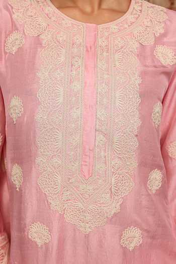Buy_Charu Makkar_Pink Silk Round Neck Yuri Embroidered Kurta And Salwar Set 