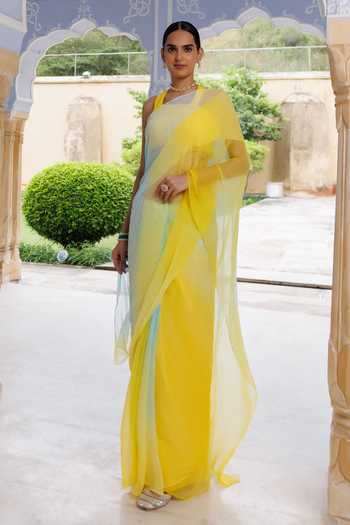 Buy_Geroo Jaipur_Blue Chiffon Halter Neck Pre-draped Saree With Blouse _Online_at_Aza_Fashions