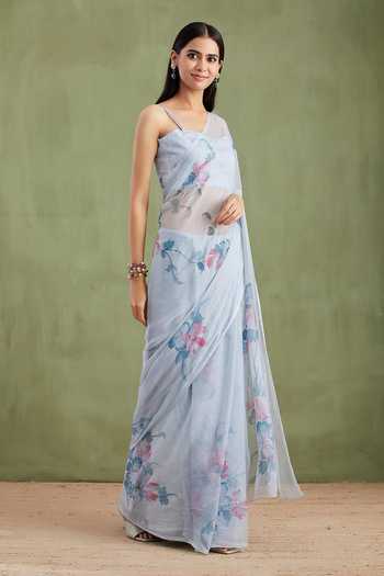 Geroo Jaipur_Sky Blue Chiffon Sweetheart Neck Handpainted Floral Pre-draped Saree With Blouse _at_Aza_Fashions