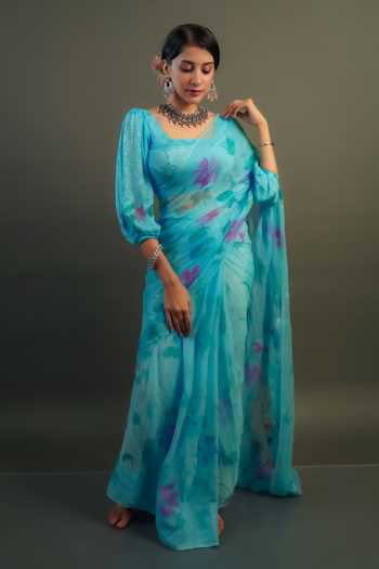 Geroo Jaipur_Blue Chiffon V-neck Floral Handpainted Pre-draped Saree With Blouse _Online_at_Aza_Fashions