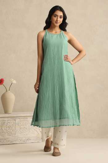 Weaver Story_Green Chanderi Round Neck Handloom Sleeveless Kurta Pant Set _Online_at_Aza_Fashions
