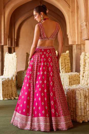 Shop Charu And Vasundhara Fuchsia Silk, Organza, Chanderi Silk, Taffeta Tashvini Embroidered Lehenga Set at Aza Fashions Shop_Charu And Vasundhara_Fuchsia Silk, Organza, Chanderi Silk, Taffeta Tashvini Embroidered Lehenga Set _at_Aza_Fashions