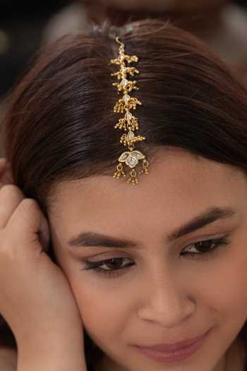 Do Taara Reena Kundan Maangtikka 