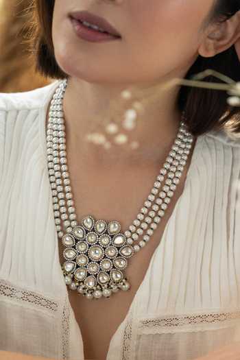 Shop_Do Taara_Silver Plated Pearl And Floral Placed Polki Necklace _Online_at_Aza_Fashions
