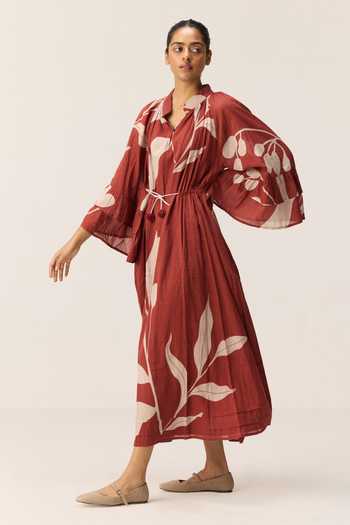 Shop_Kharakapas_Red Muslin (mulmul) Split V-neck Terracotta Print Dress _Online_at_Aza_Fashions