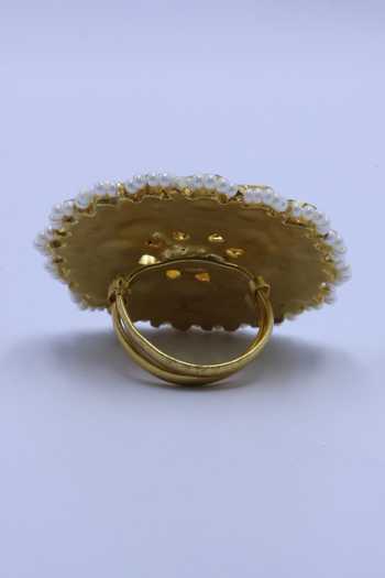 Moh-Maya By Disha Khatri_White Mother Of Pearl Circle Ring _Online_at_Aza_Fashions