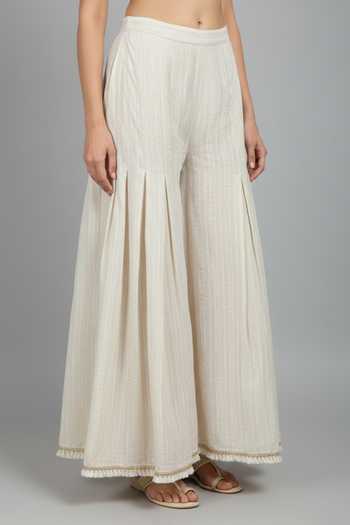 Two Sisters By Gyans_Grey Cotton Round Neck Textured Yoke Threadwork Kaftan And Pant Set _Online_at_Aza_Fashions