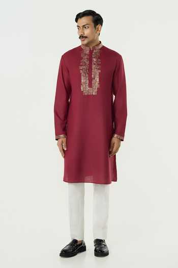 Line Out Line_Maroon Cotton Aurum Pitta Work Placket Kurta _Online_at_Aza_Fashions