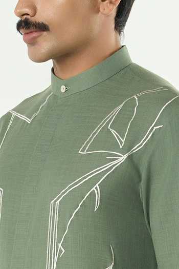 Line Out Line_Green Cotton Classic Torrent Abstract Thread Work Kurta _Online_at_Aza_Fashions