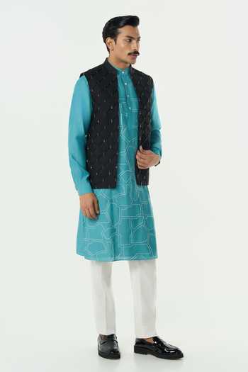 Buy Line Out Line Black Cotton Beads Urban Lustre Corded Bundi Online at Aza Fashions Buy_Line Out Line_Black Cotton Beads Urban Lustre Corded Bundi _Online_at_Aza_Fashions