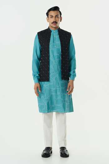 Line Out Line Black Cotton Beads Urban Lustre Corded Bundi at Aza Fashions Line Out Line_Black Cotton Beads Urban Lustre Corded Bundi _at_Aza_Fashions