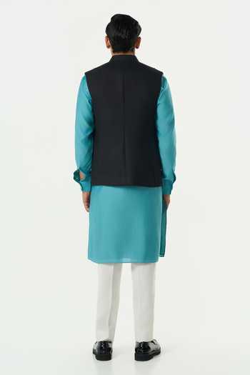Line Out Line Urban Lustre Embellished Bundi & Kurta Set 
