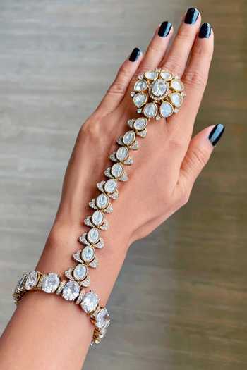 PRERTO Rohi Luxe Floral Kundan Hand Harness 