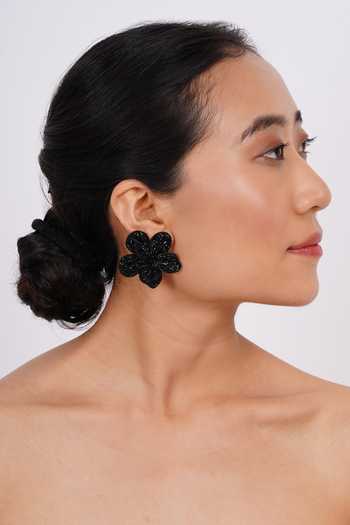 Shop_APT FOREVER_Black Petalia Bloom Handmade Earrings 