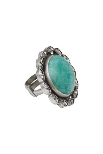 Sangeeta Boochra Round Shaped Stone Ring 