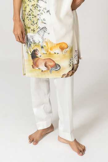 Wabi Sabi By Anshum-Ritesh_Ivory Cotton, Chanderi The Bamboo Steeds Hand Paint Kurta Set _Online_at_Aza_Fashions