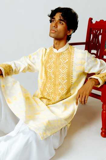 Wabi Sabi By Anshum-Ritesh_Yellow Cotton, Chanderi Dyed Garland Embroidered Kurta With Dhoti Pant _at_Aza_Fashions