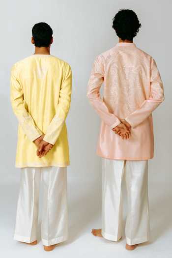 Wabi Sabi By Anshum-Ritesh_Peach Chanderi Scroll Medallion Embroidered Kurta With Pant _at_Aza_Fashions