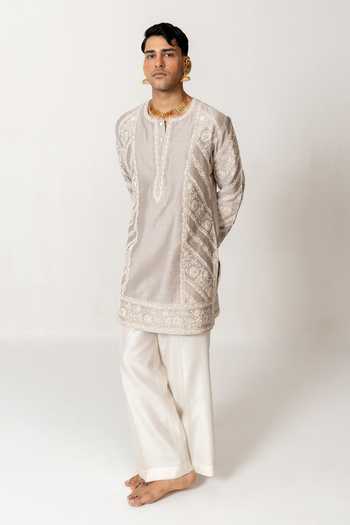 Wabi Sabi By Anshum-Ritesh_Grey Chanderi Bias Bel Embroidered Kurta Set _Online_at_Aza_Fashions
