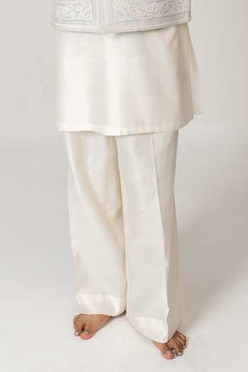 Wabi Sabi By Anshum-Ritesh_Blue Chanderi Embroidery Mist Paisley Bundi Kurta Set _Online_at_Aza_Fashions