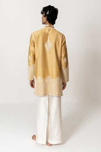 Wabi Sabi By Anshum-Ritesh Ornate Base Embroidered Kurta Set 