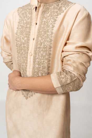 Buy_Wabi Sabi By Anshum-Ritesh_Beige Cotton, Chanderi Dyed Orchard Crest Embroidered Kurta With Pant _Online_at_Aza_Fashions